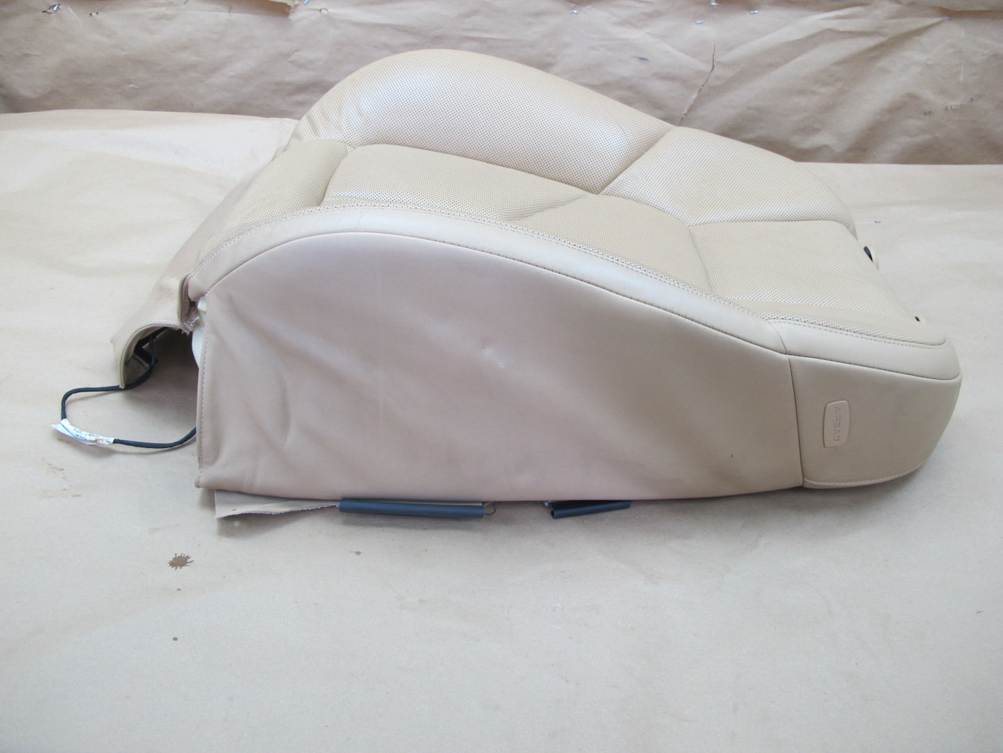 2011-2018 Porsche Cayenne 958 Front Seat Left Side Upper Leather Cushion Beige