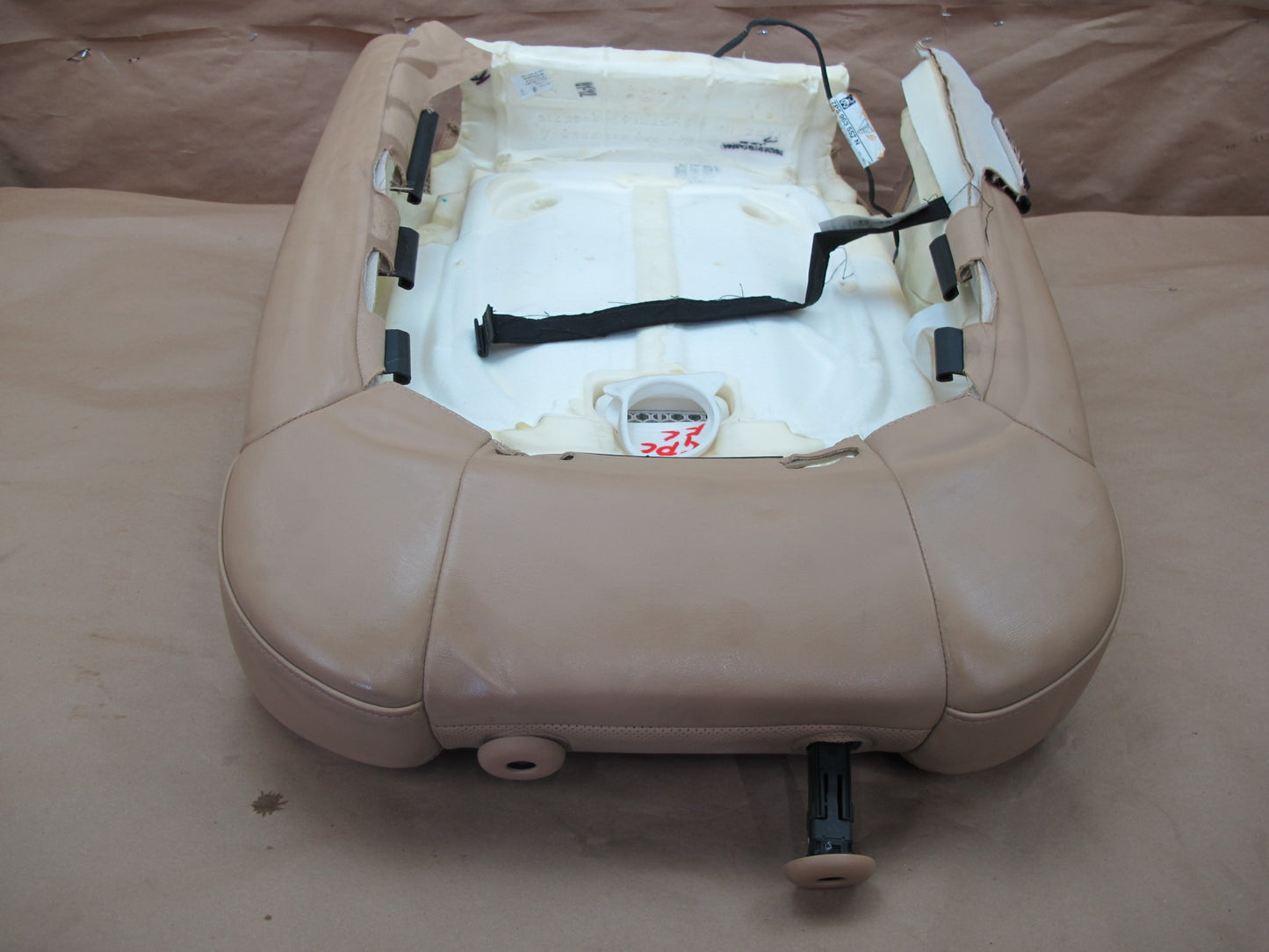 2011-2018 Porsche Cayenne 958 Front Seat Left Side Upper Leather Cushion Beige