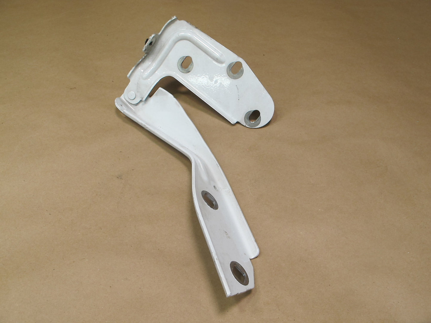 2011-2014 Porsche Cayenne 958 Front Left & Right Side Hood Hinge Set of 2