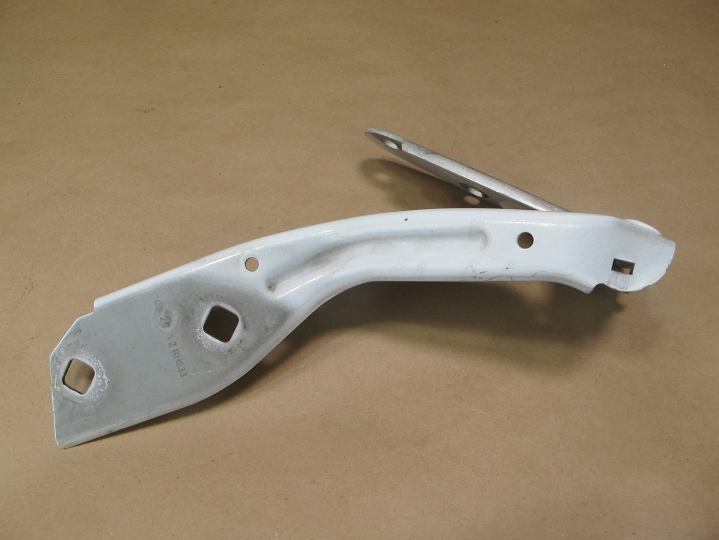 2011-2014 Porsche Cayenne 958 Front Left & Right Side Hood Hinge Set of 2