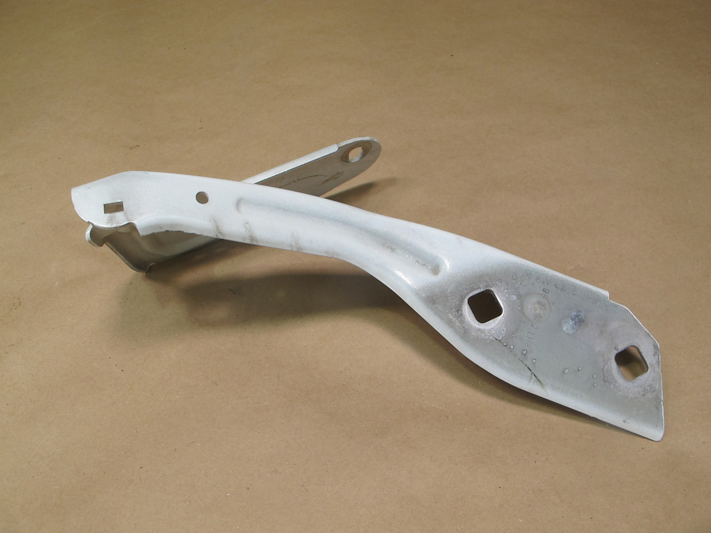 2011-2014 Porsche Cayenne 958 Front Left & Right Side Hood Hinge Set of 2