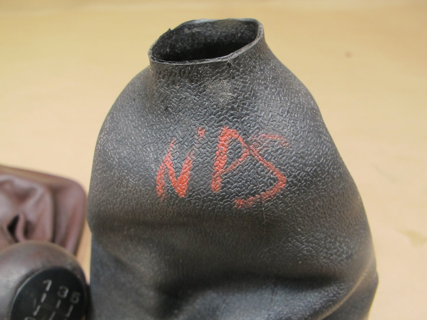 86-91 Porsche 944 5-SPEED MT Manual Transmission Shifter Knob w Boot OEM