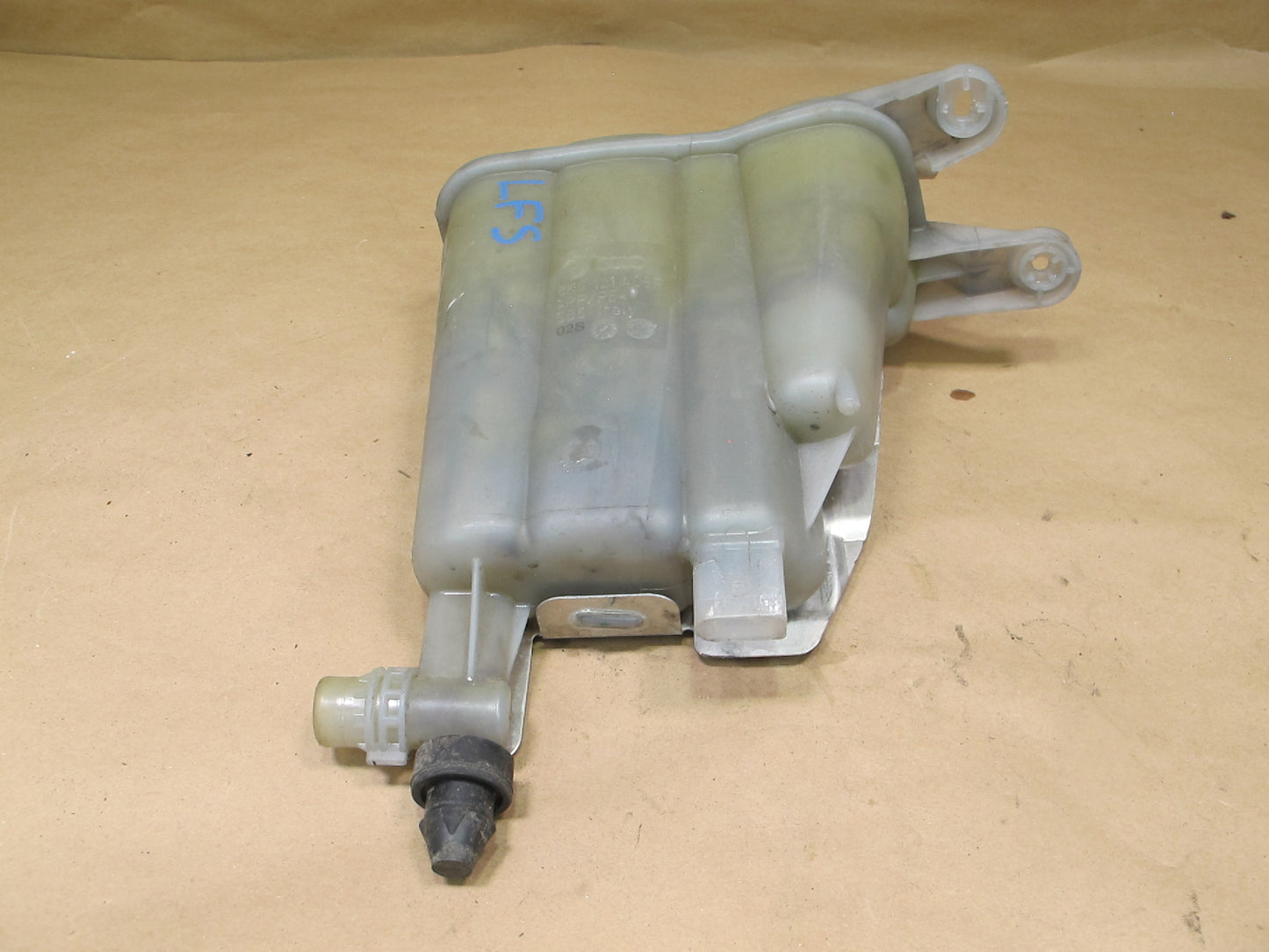 08-16 Audi 8T A5 S5 A4 S4 Engine Cooling Expansion Overflow Reservoir Tank OEM