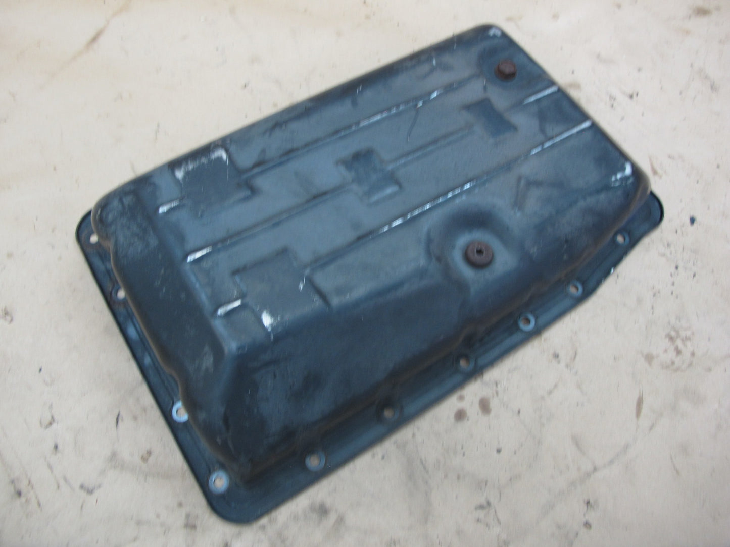 2003-2004 Lexus UZJ120L GX470 A/T Automatic Transmission Oil Pan