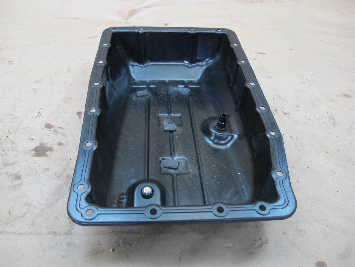 2003-2004 Lexus UZJ120L GX470 A/T Automatic Transmission Oil Pan