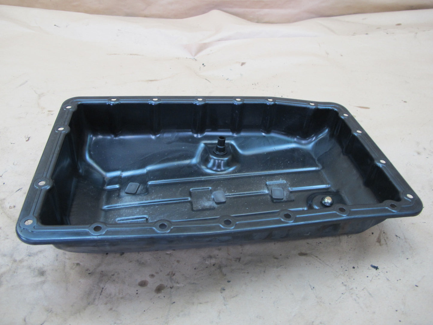 2003-2004 Lexus UZJ120L GX470 A/T Automatic Transmission Oil Pan