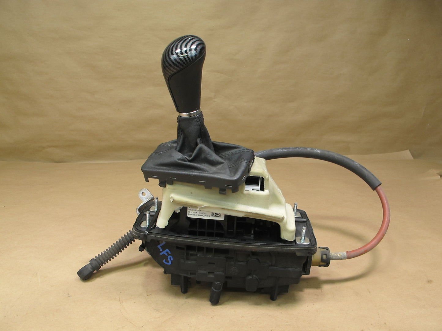 08-12 Audi 8T A5 S5 A/T Automatic Transmission Shifter 8K1713041M OEM