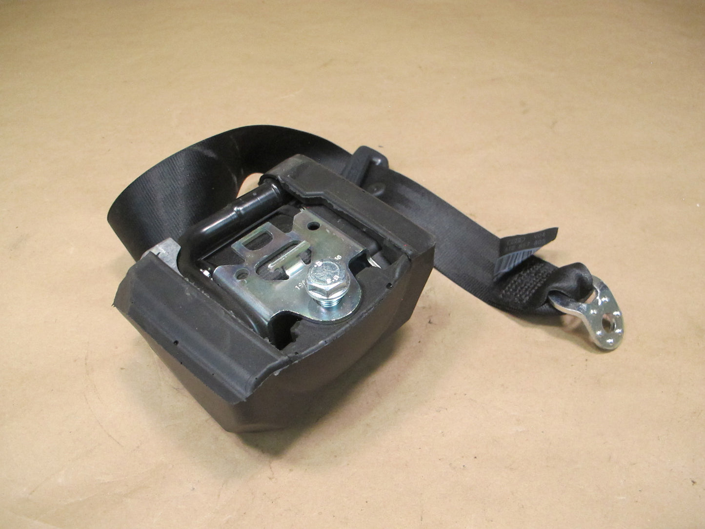 08-17 AUDI A5 S5 REAR RIGHT PASSENGER SIDE SEATBELT RETRACTOR OEM