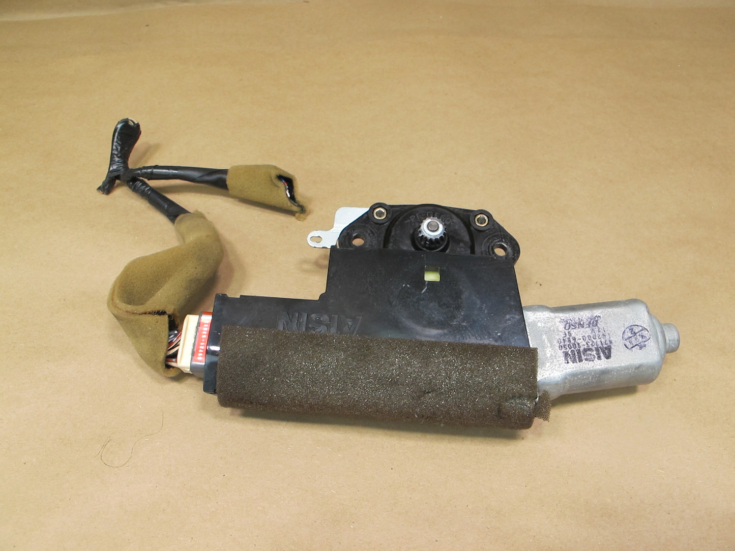 01-05 Lexus JCE10 IS300 Sunroof Moonroof Motor Assembly 63260-53020 OEM