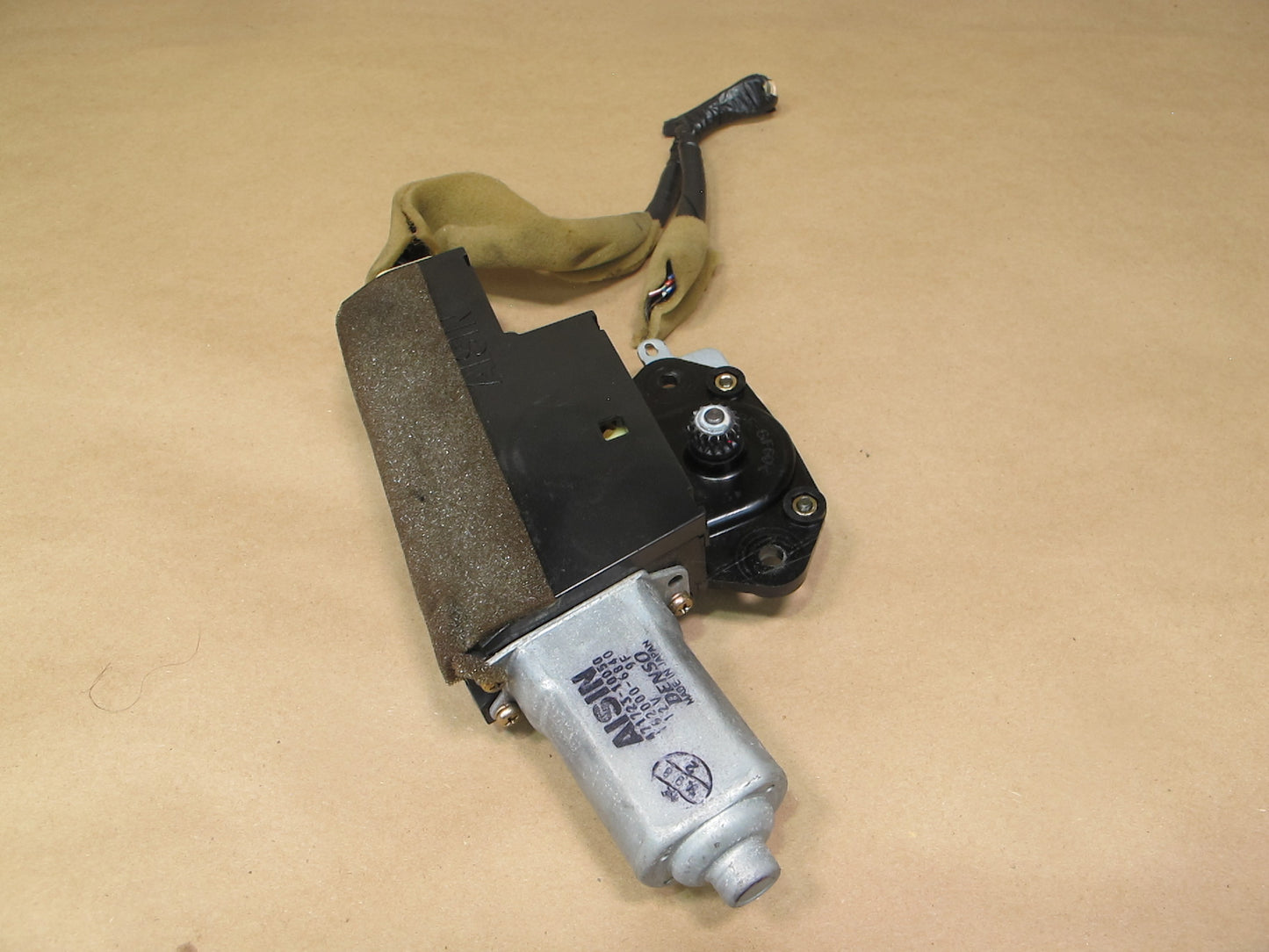 01-05 Lexus JCE10 IS300 Sunroof Moonroof Motor Assembly 63260-53020 OEM