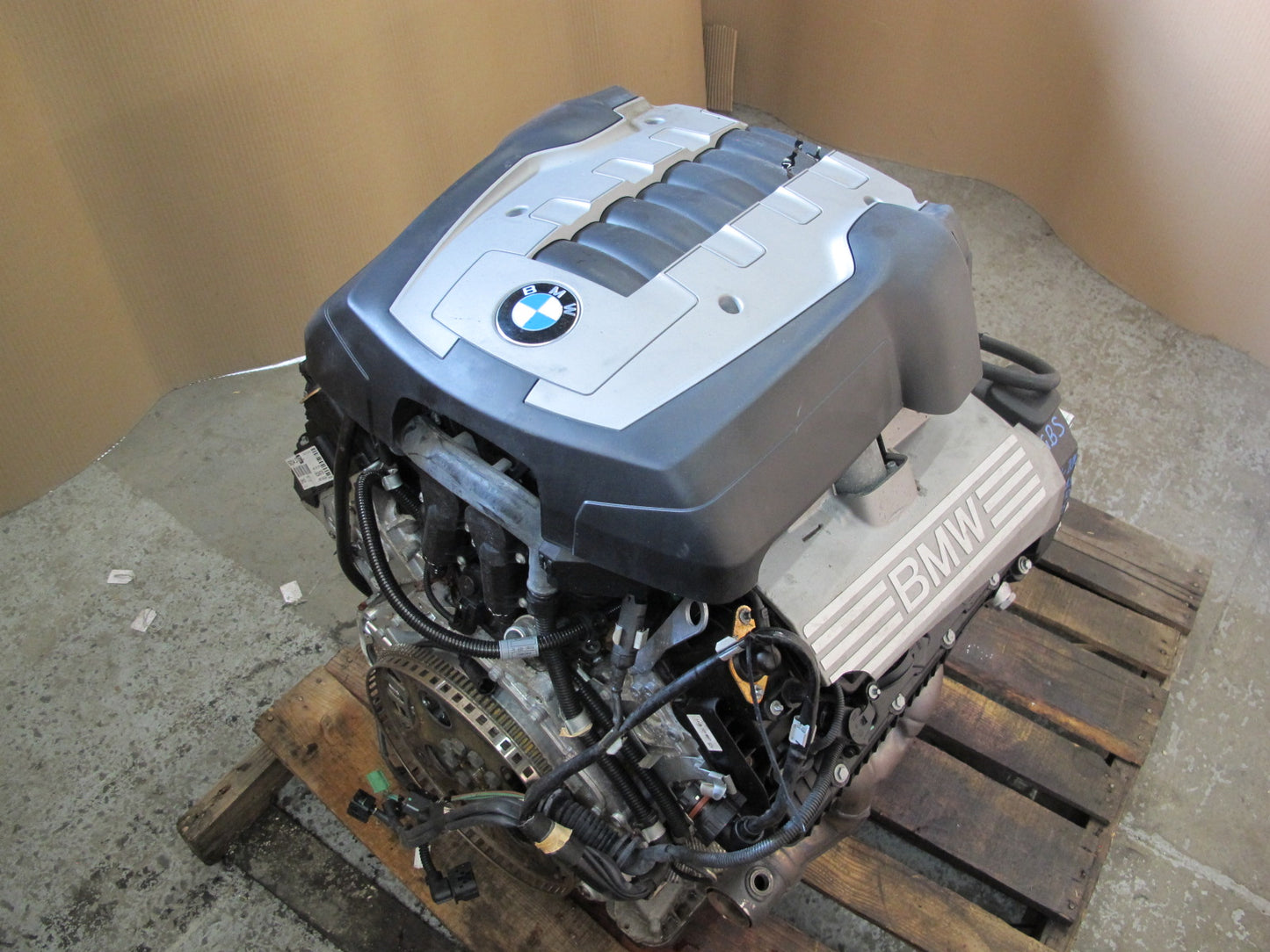 2006 BMW E60 E63 E64 650i 550i 4.8L N62N Complete Engine Motor Only 60k Miles