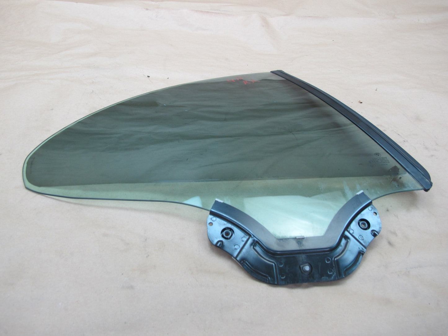 06-10 BMW E64 6-SERIES Convertible Rear Right Quarter Glass Window OEM