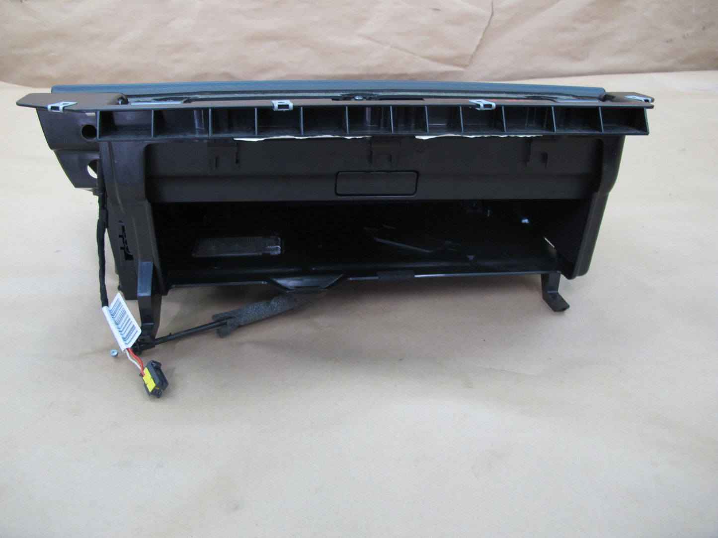 06-10 BMW E63 E64 Dash Glove Box Compartment Storage 7128705 OEM