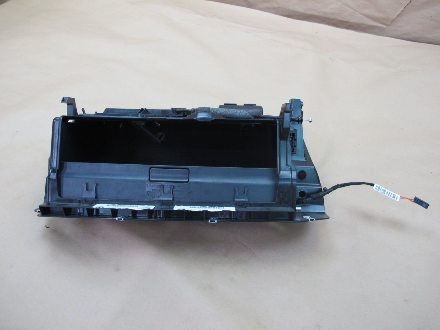 06-10 BMW E63 E64 Dash Glove Box Compartment Storage 7128705 OEM