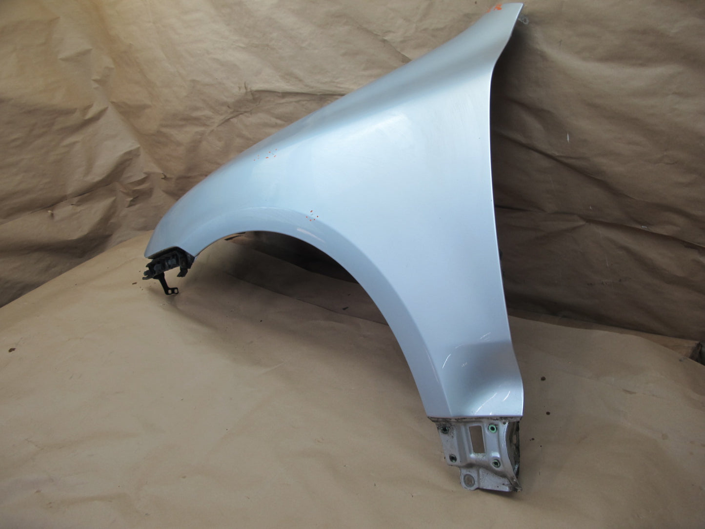 2003-2006 Porsche Cayenne 955 Front Left Fender Shell Cover Panel