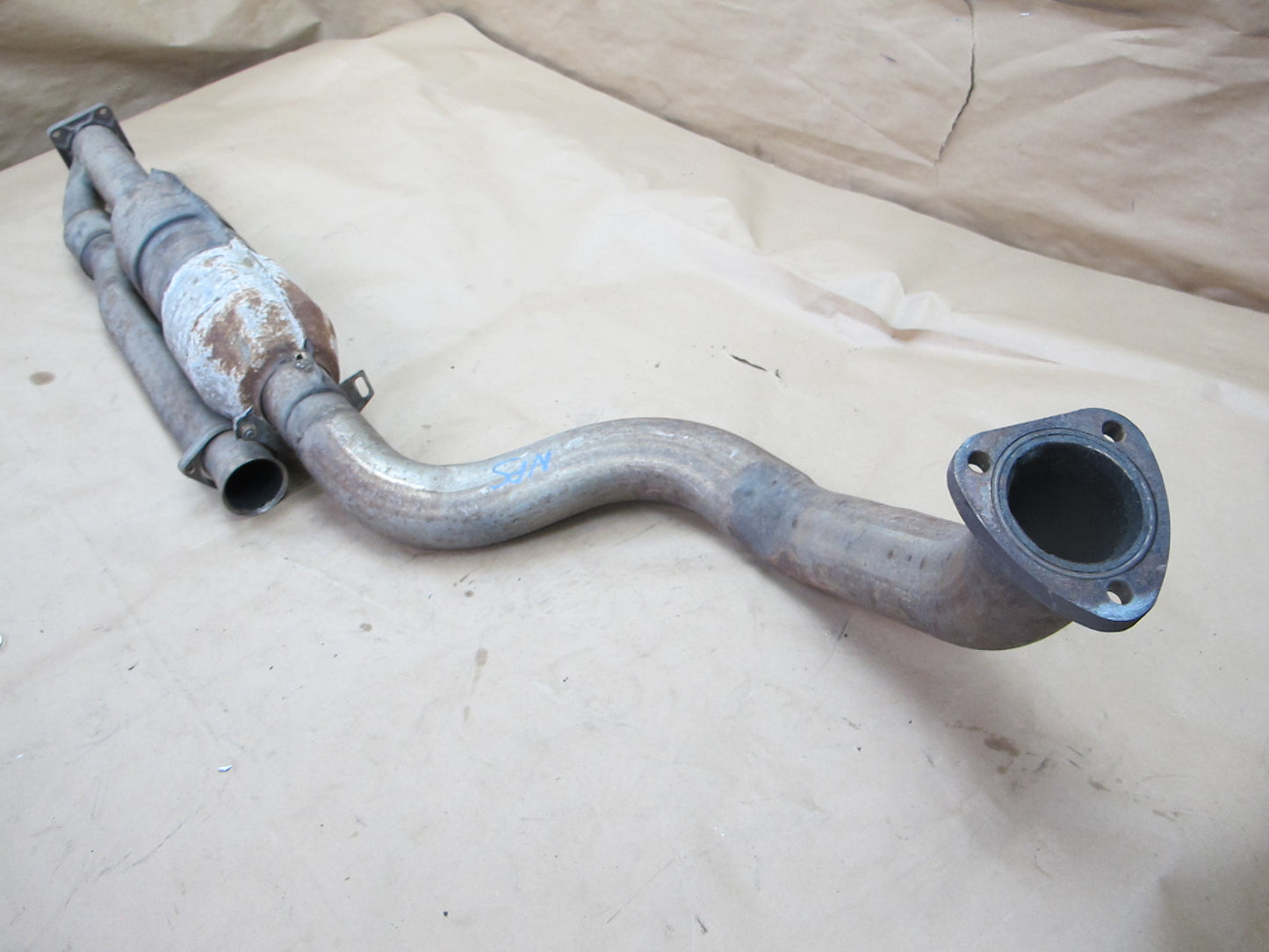 1988 PORSCHE 944 2.5L TURBO M44.51 MID EXHAUST PIPE CATALYTIC CONVERTER OEM