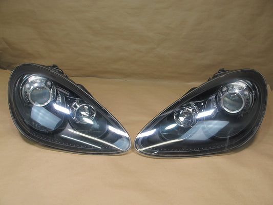 2011-2014 Porsche Cayenne 958 Left & Right Xenon Headlight Lamp W/ Ballast Set