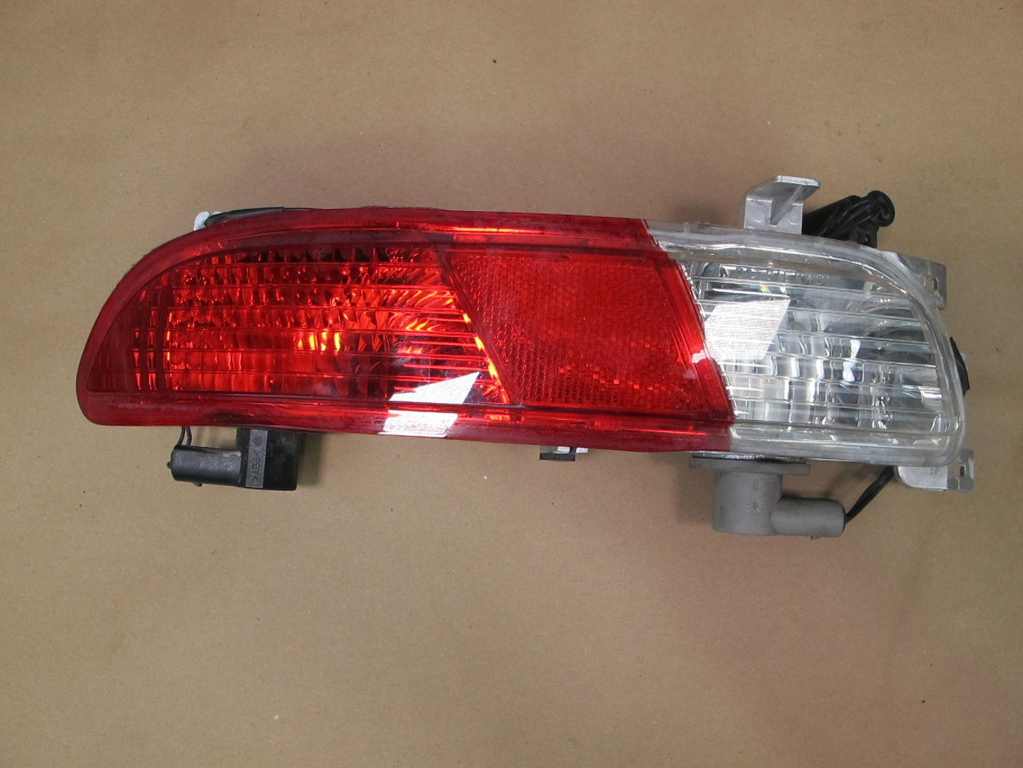 04-07 BMW E63 E64 6-SERIES Rear Bumper Left & Right Tail Light Lamp Set OEM