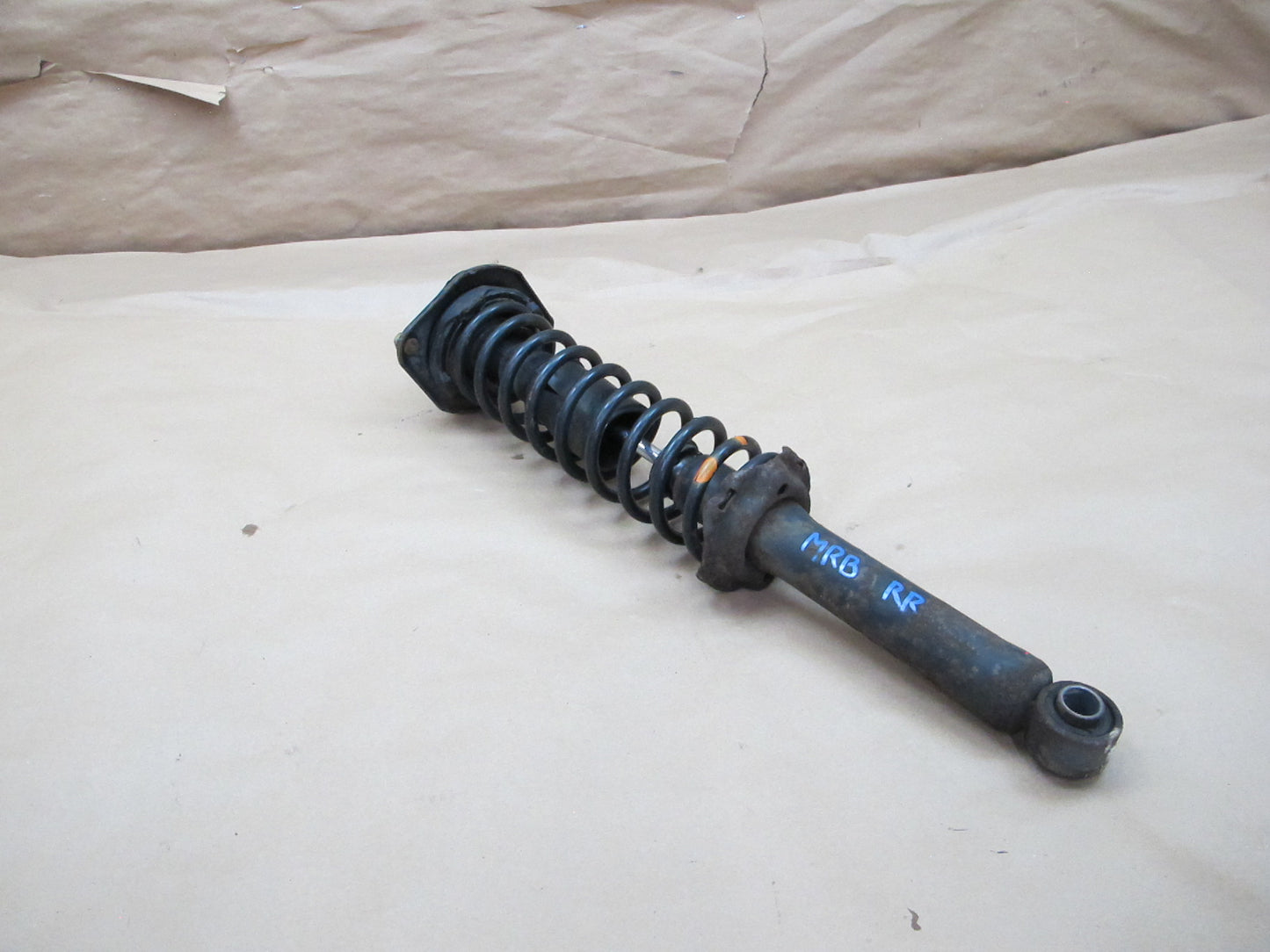 89-91 Mazda RX7 Convertible Set of 2 Rear Left Right Strut Shock Absorber OEM