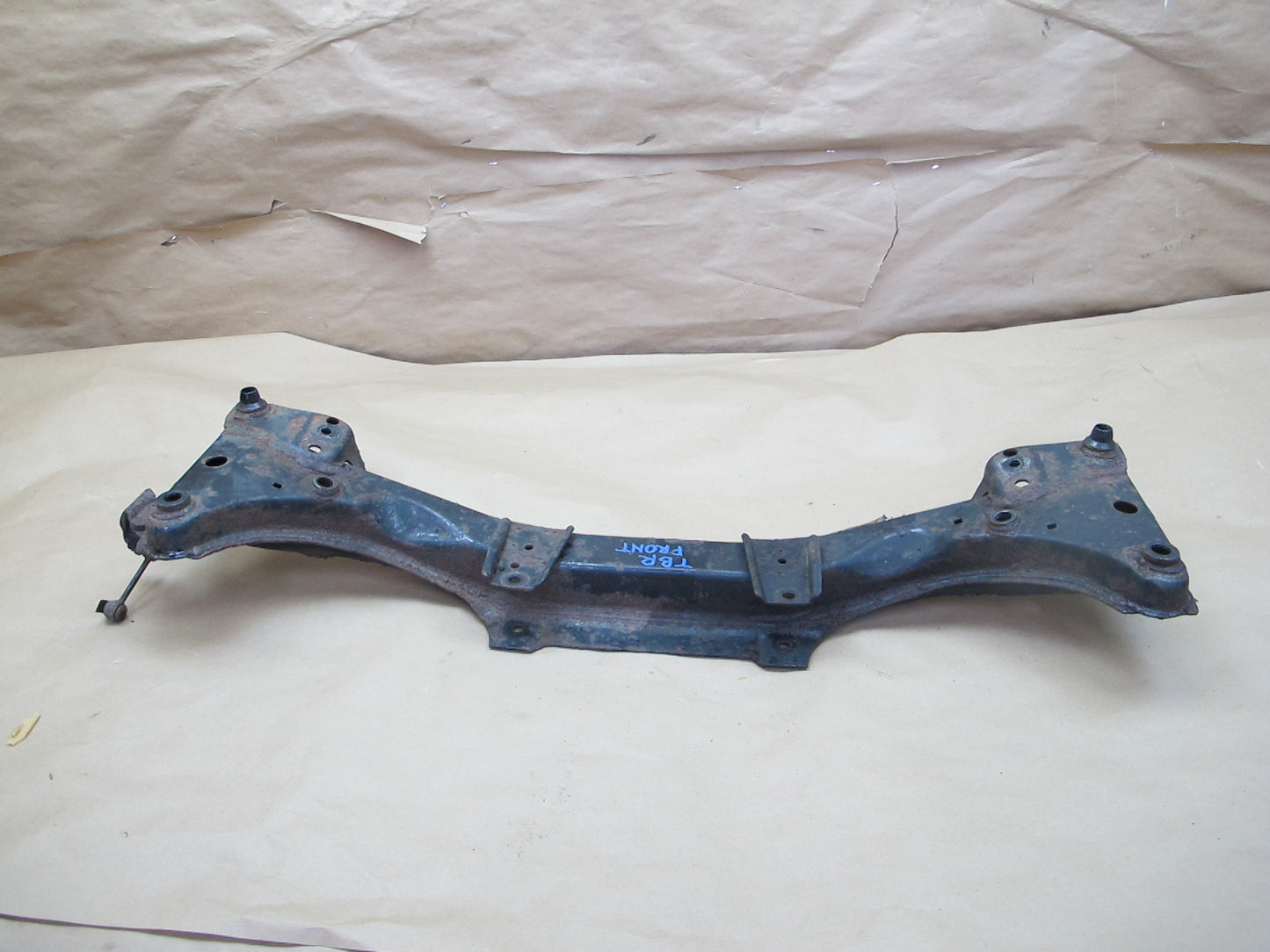 01-06 BMW E46 3-SERIES Front Suspension Crossmember Subframe Axle Support OEM