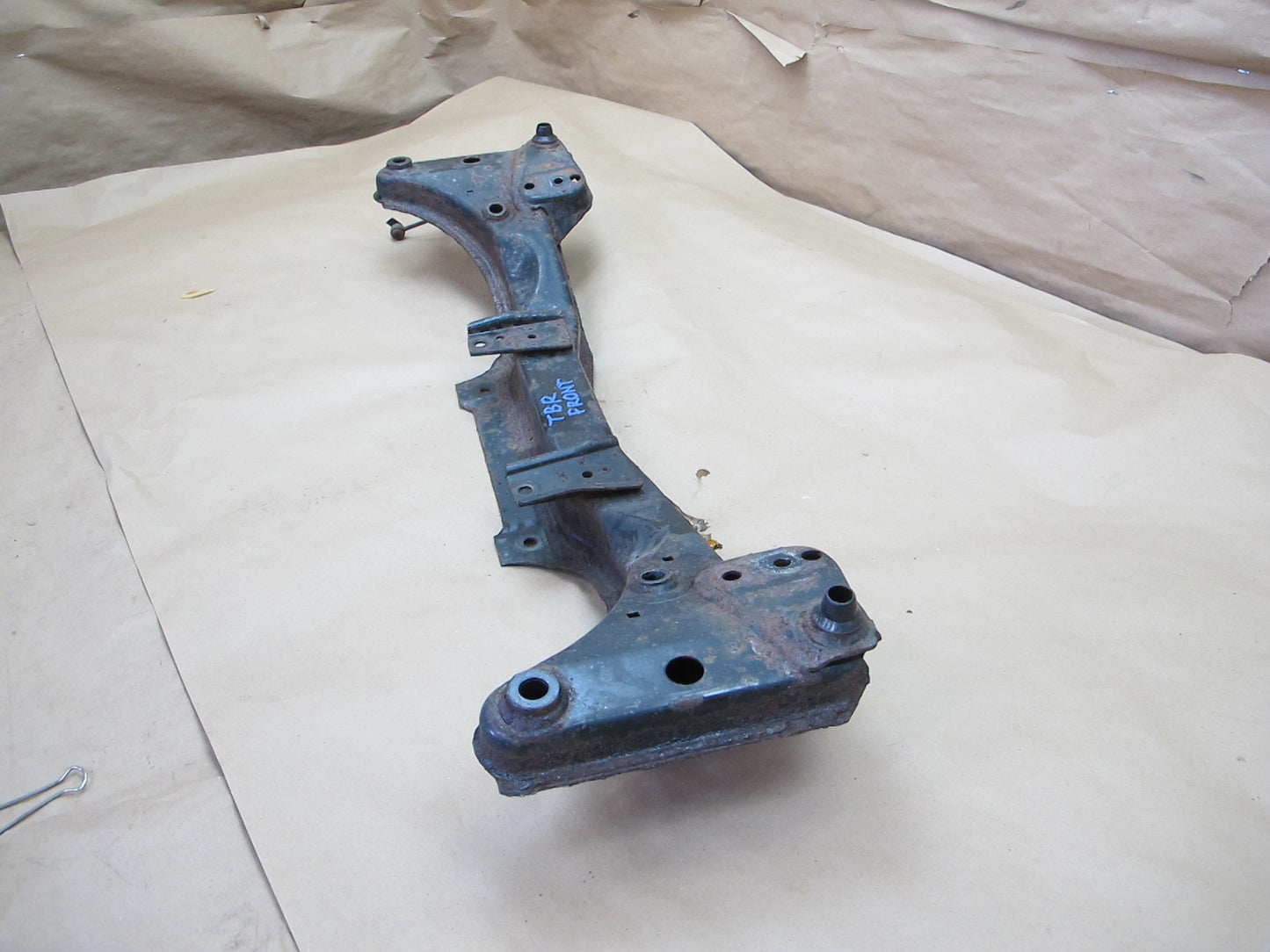 01-06 BMW E46 3-SERIES Front Suspension Crossmember Subframe Axle Support OEM