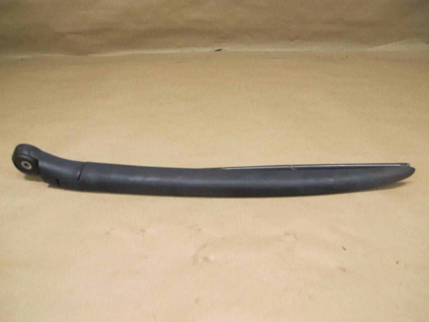 2003-2006 Porsche Cayenne 955 Rear Trunk Lid Tailgate Wiper Arm