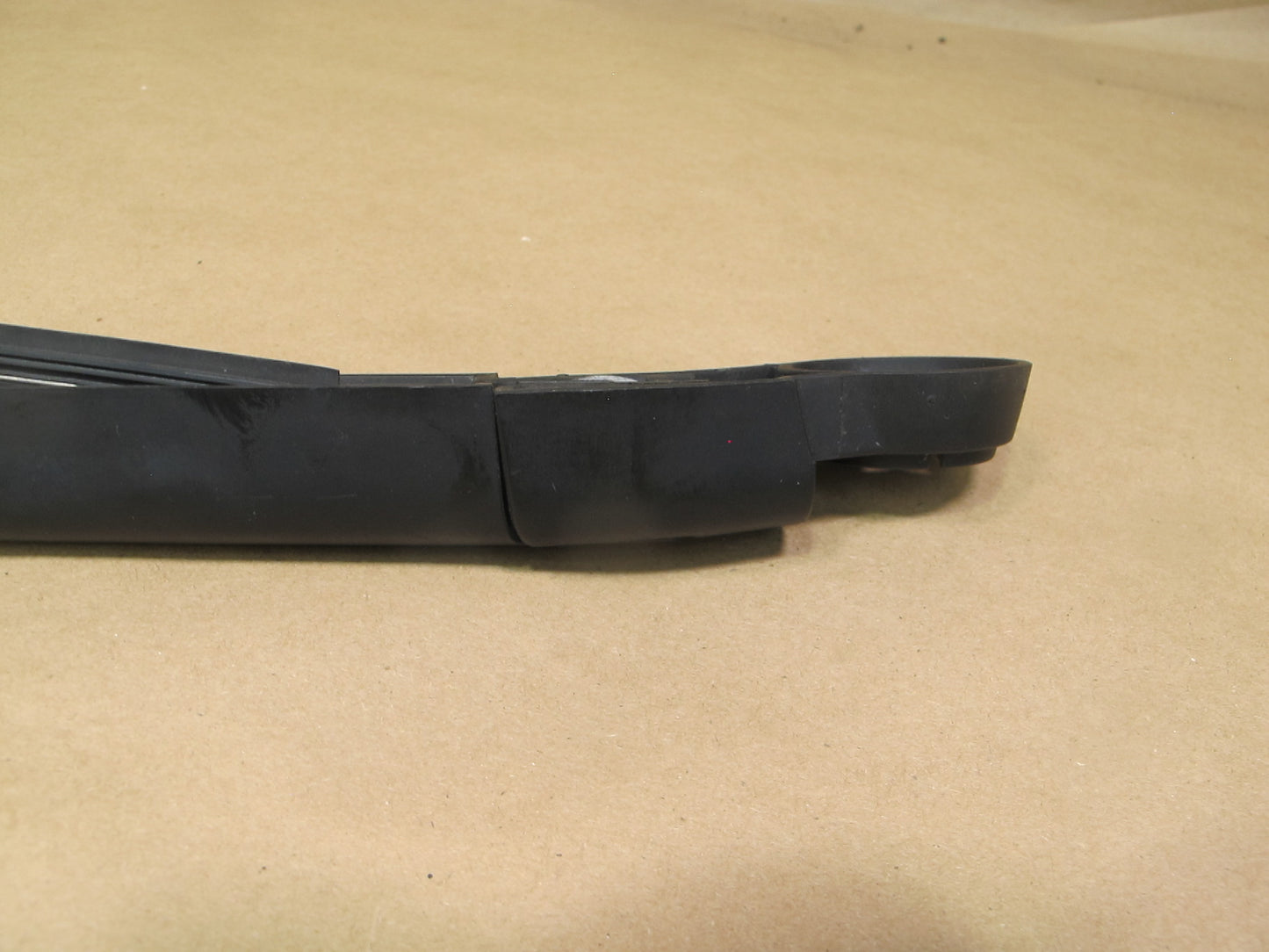 2003-2006 Porsche Cayenne 955 Rear Trunk Lid Tailgate Wiper Arm