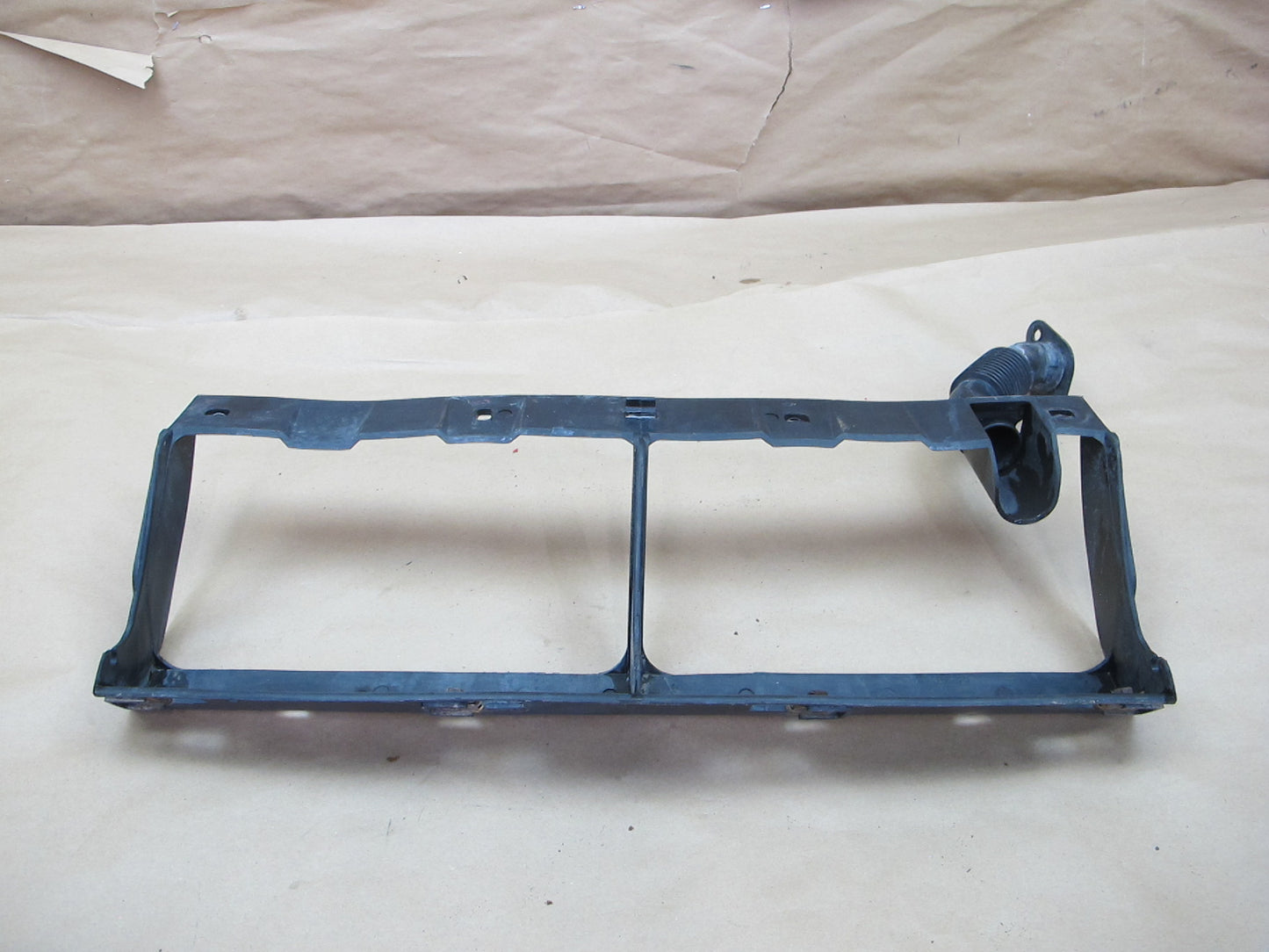 89-91 Mazda RX7 Front Bumper Bracket Support FC0150A30 OEM