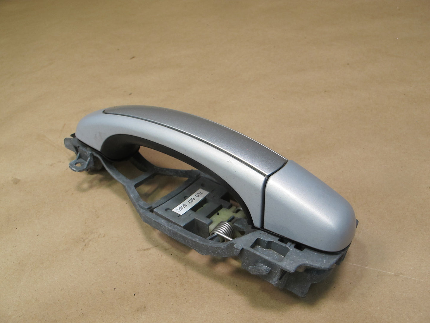 2003-2010 Porsche Cayenne 955 Front Right Door Exterior Handle 7L0837886C