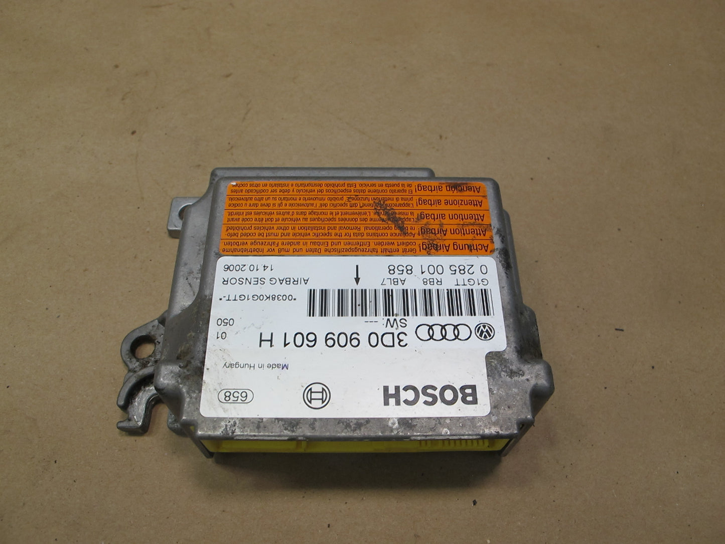 05-06 PORSCHE CAYENNE 955 SRS AIRBAG CONTROL MODULE UNIT 3D0909601H OEM