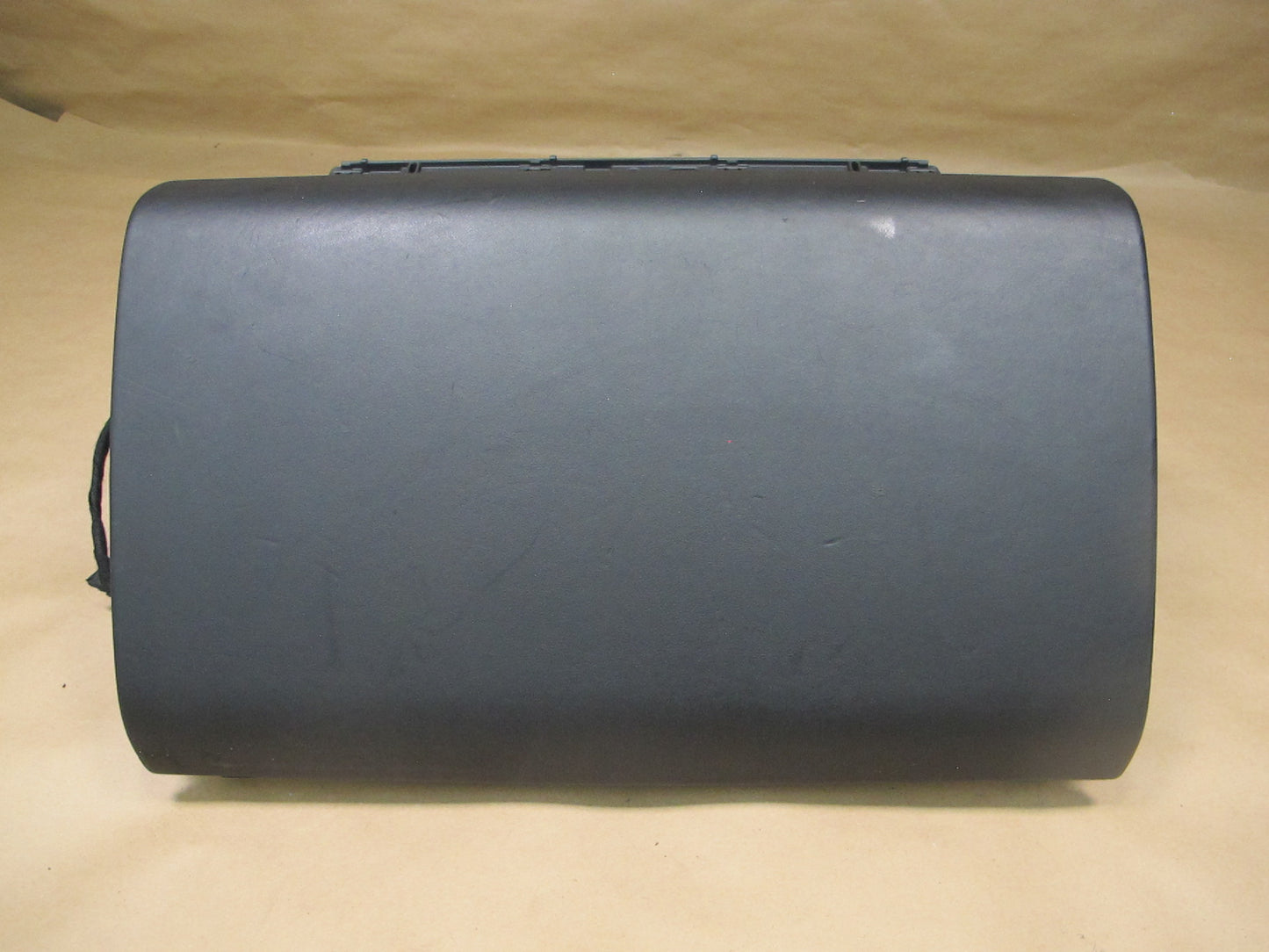 2003-2010 Porsche Cayenne 955 Dash Glove Box Compartment Storage