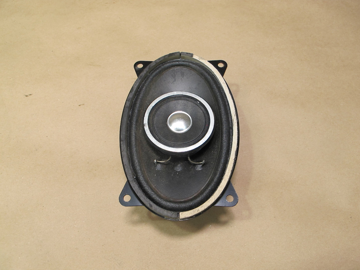 85-93 VW Cabriolet Set of 2 Front Left & Right Door Speaker Kenwood KFC-463V