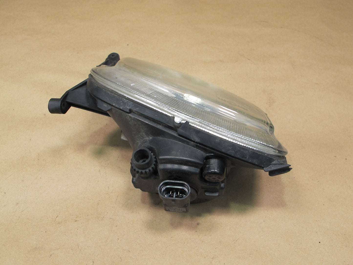 2003-2006 Porsche Cayenne 955 Front Left Fog Light Lamp 7L5941699A