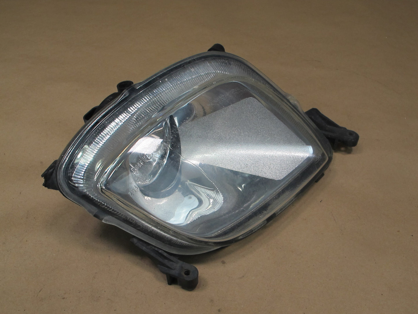 2003-2006 Porsche Cayenne 955 Front Left Fog Light Lamp 7L5941699A