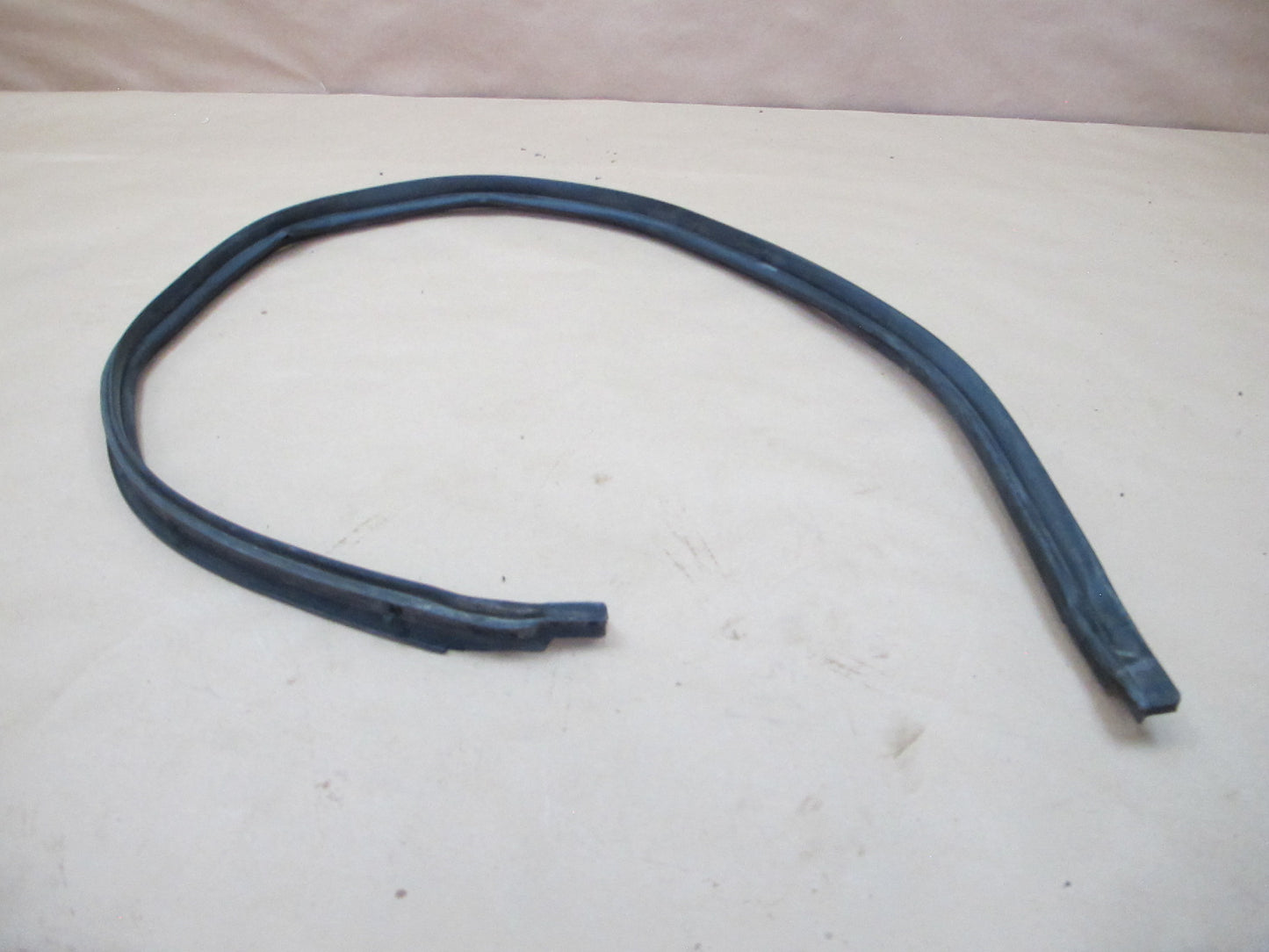 90-94 Lexus UCF10 LS400 Set of 7 Hood Trunk Door Weatherstrip Rubber Seal OEM