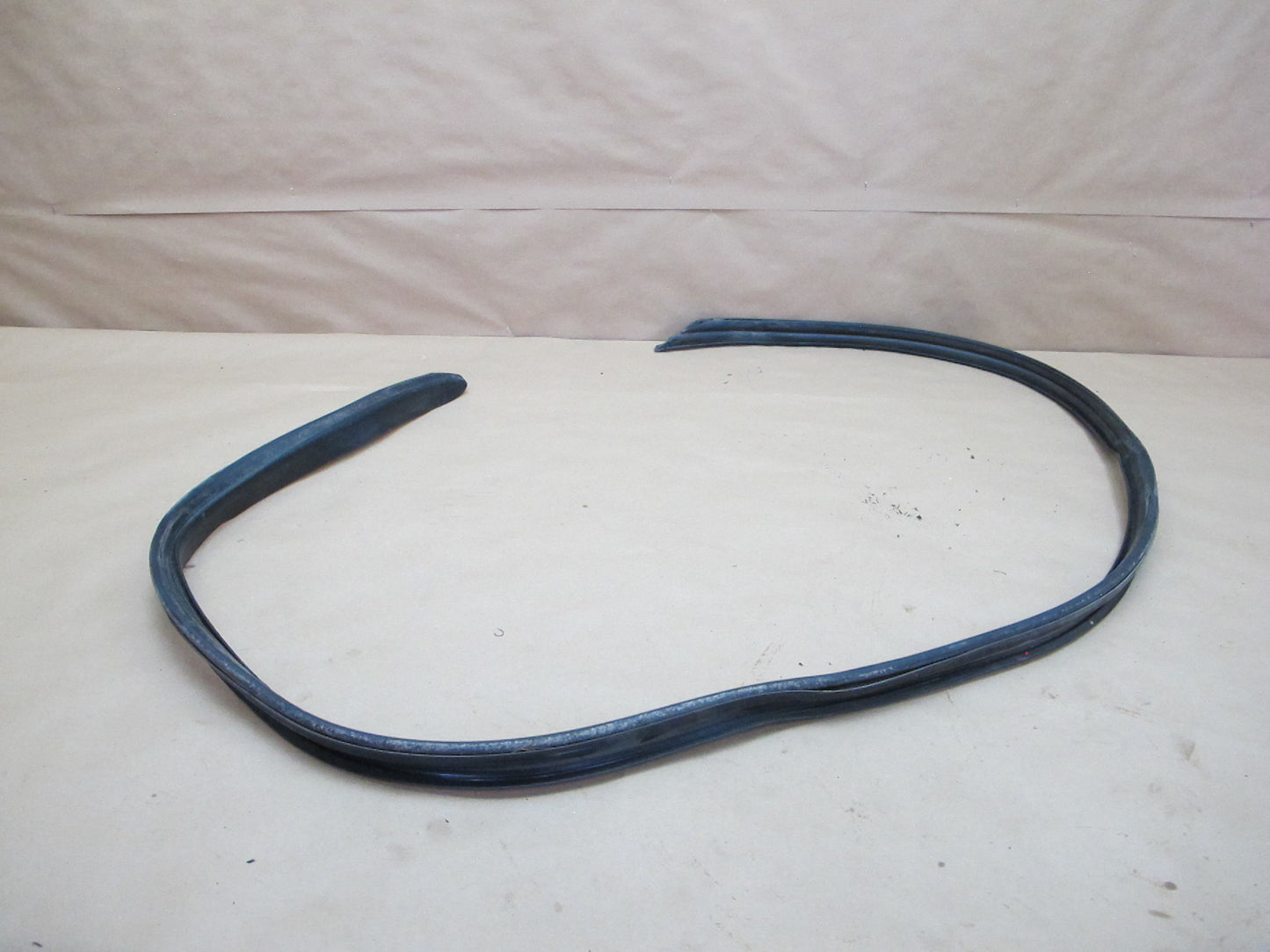 90-94 Lexus UCF10 LS400 Set of 7 Hood Trunk Door Weatherstrip Rubber Seal OEM