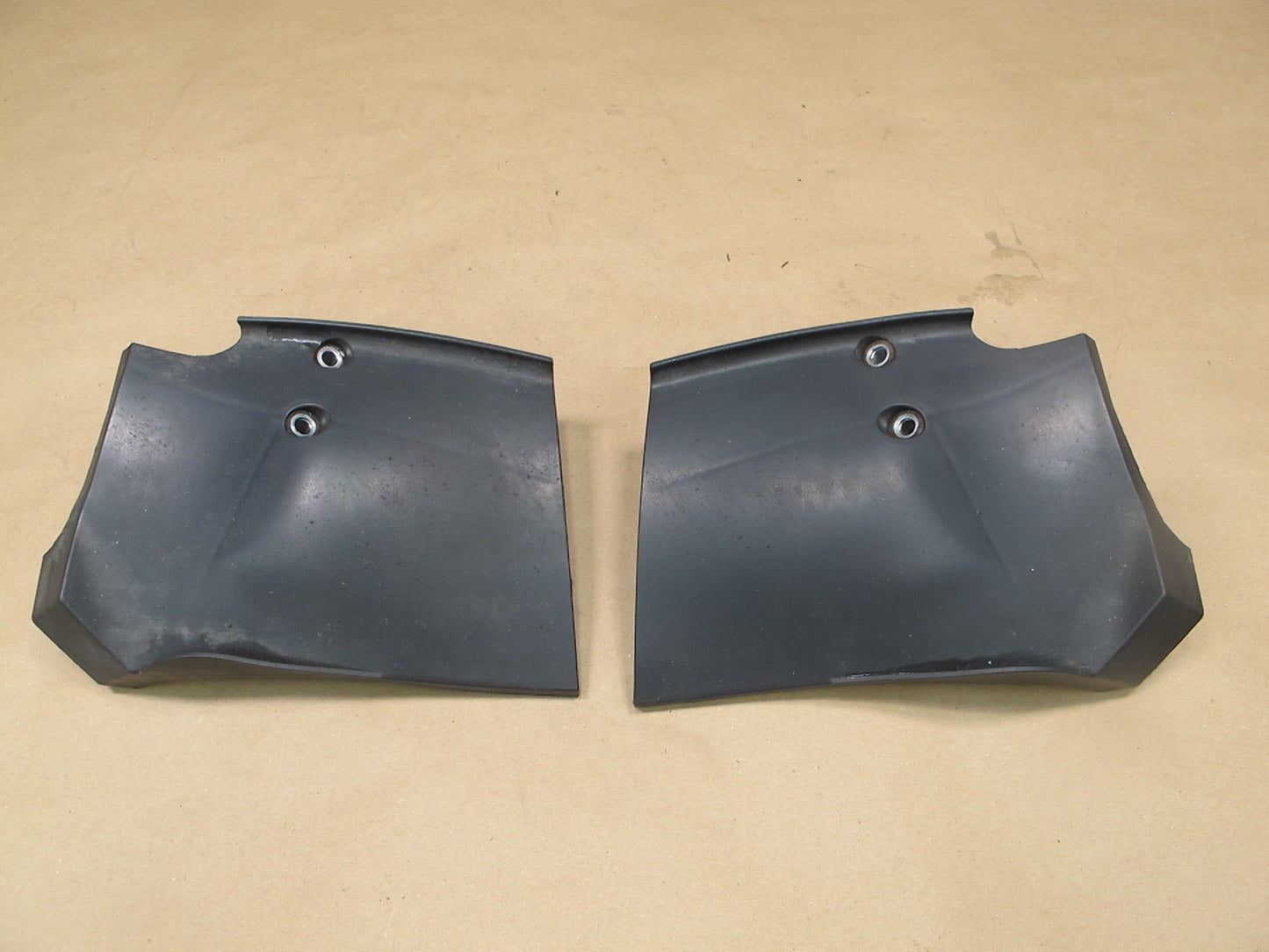 2003-2006 Porsche Cayenne 955 Front Brake Air Duct Guide Set of 2