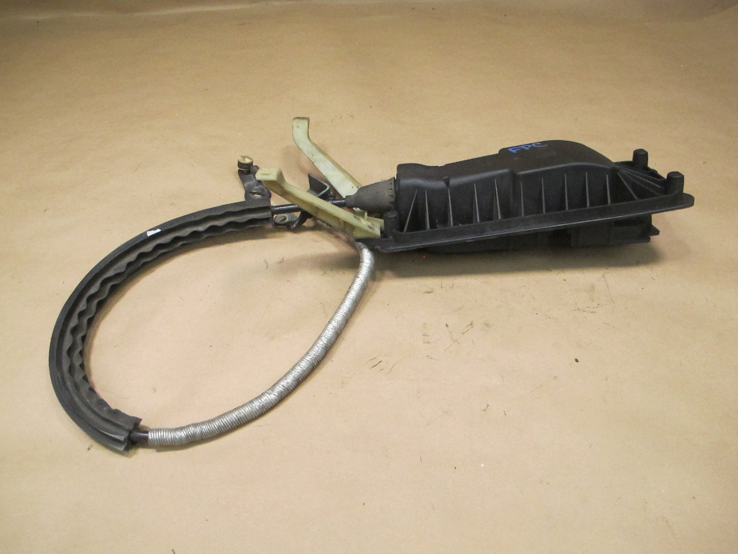 2003-2006 Porsche Cayenne 955 Emergency Parking Brake E Brake Cable 7L5713095