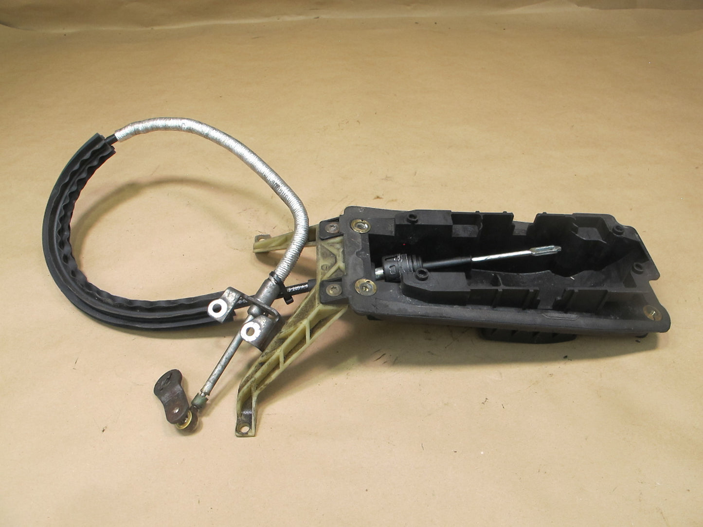 2003-2006 Porsche Cayenne 955 Emergency Parking Brake E Brake Cable 7L5713095