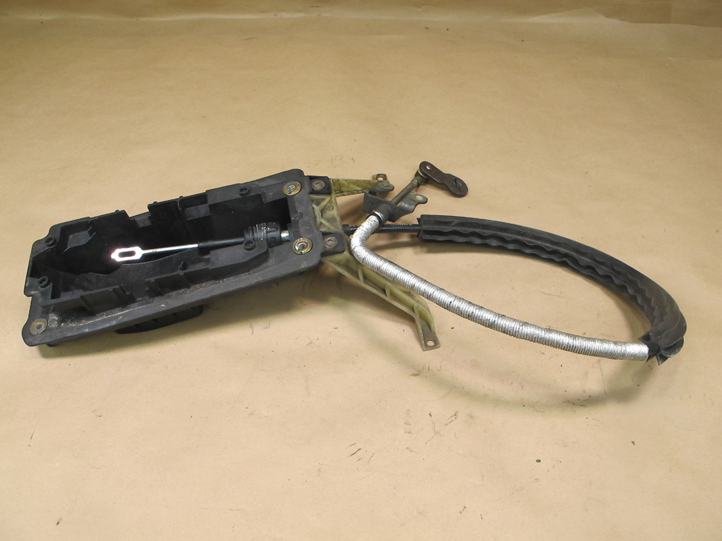 2003-2006 Porsche Cayenne 955 Emergency Parking Brake E Brake Cable 7L5713095