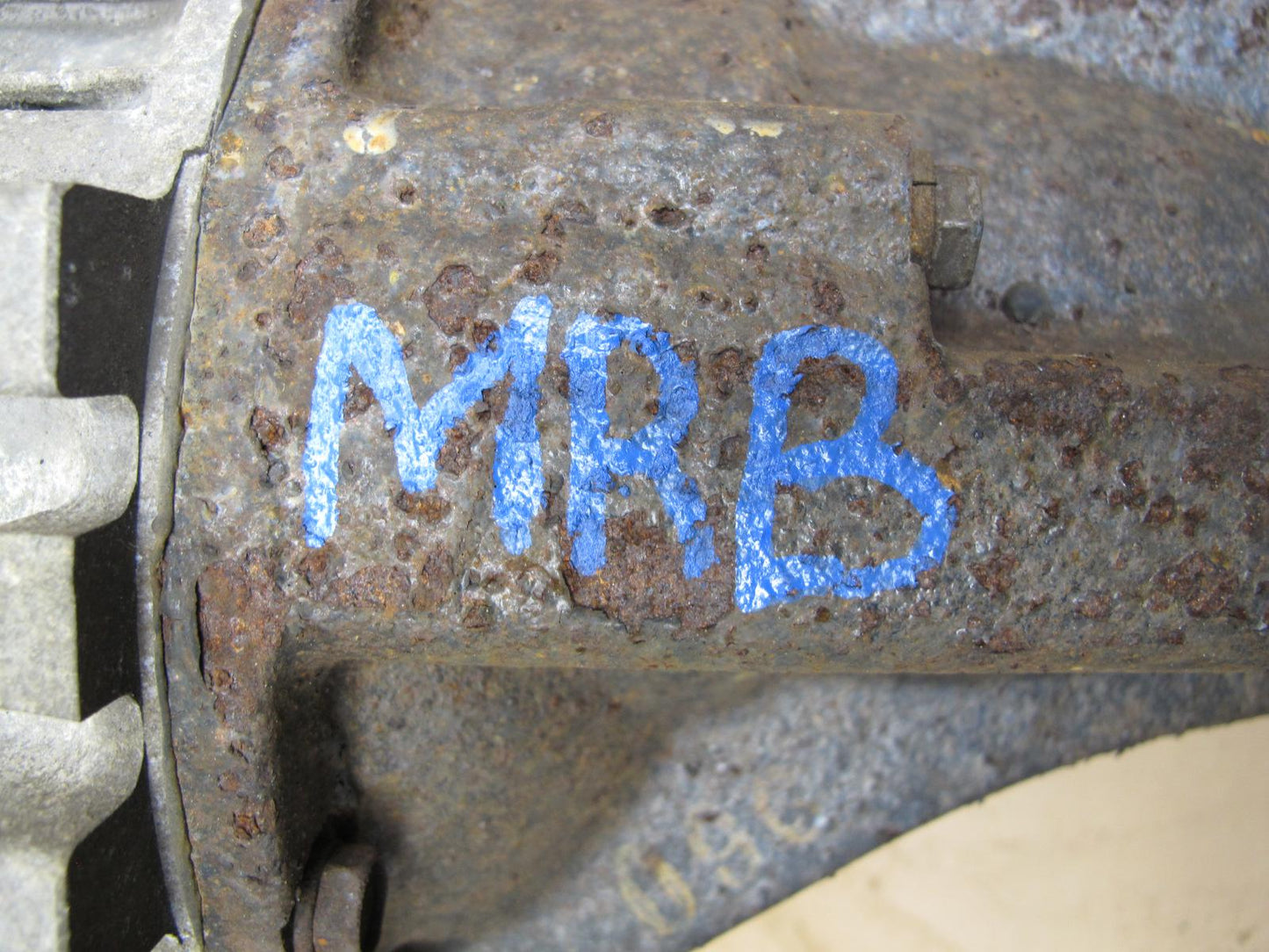 86-91 Mazda RX7 NON Turbo A/T Rear Differential Carrier 4.10 Ratio 92K OEM