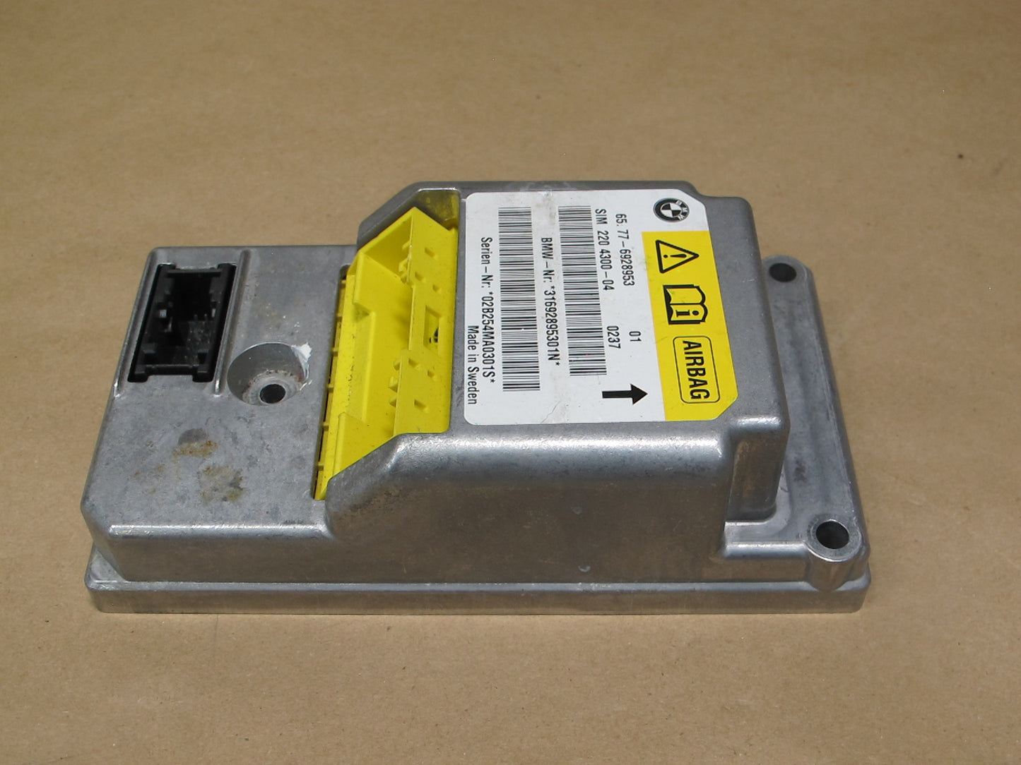 03-05 BMW E85 Z4 SRS AIRBAG CONTROL MODULE UNIT 6928953 OEM