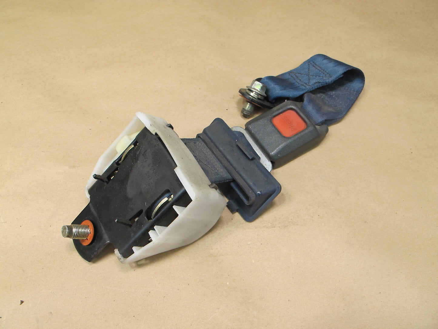 82-86 TOYOTA SUPRA REAR RIGHT & LEFT SIDE SEATBELT RETRACTOR SET OEM