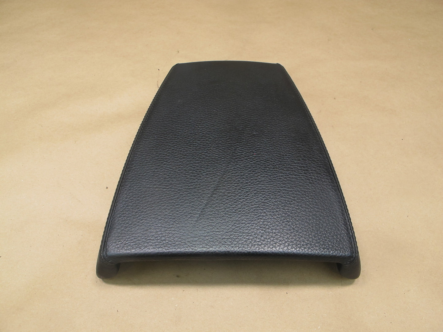 06-10 BMW E63 E64 Center Console Rear Armrest Cover Leather Black OEM