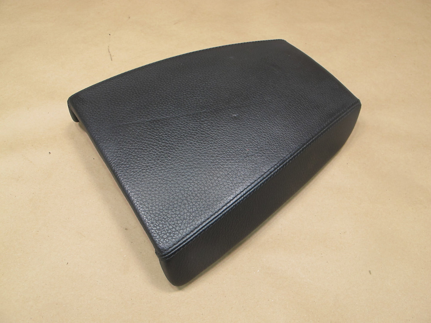 06-10 BMW E63 E64 Center Console Rear Armrest Cover Leather Black OEM