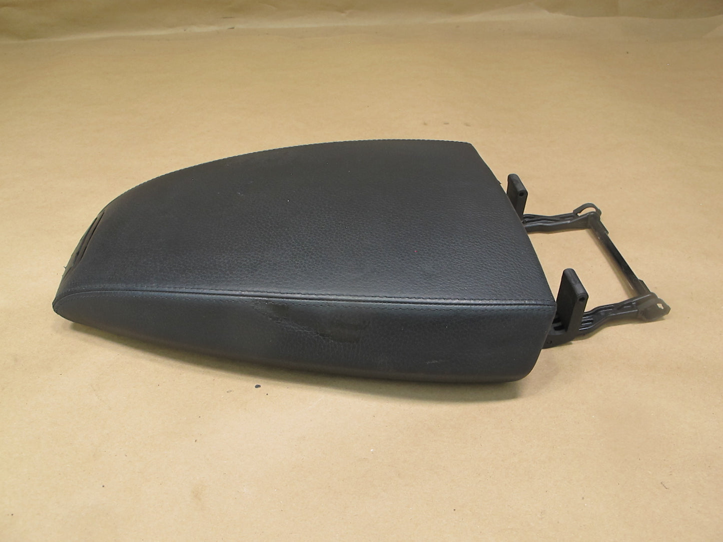 06-10 BMW E63 E64 Center Console Front Armrest Cover Leather Black OEM