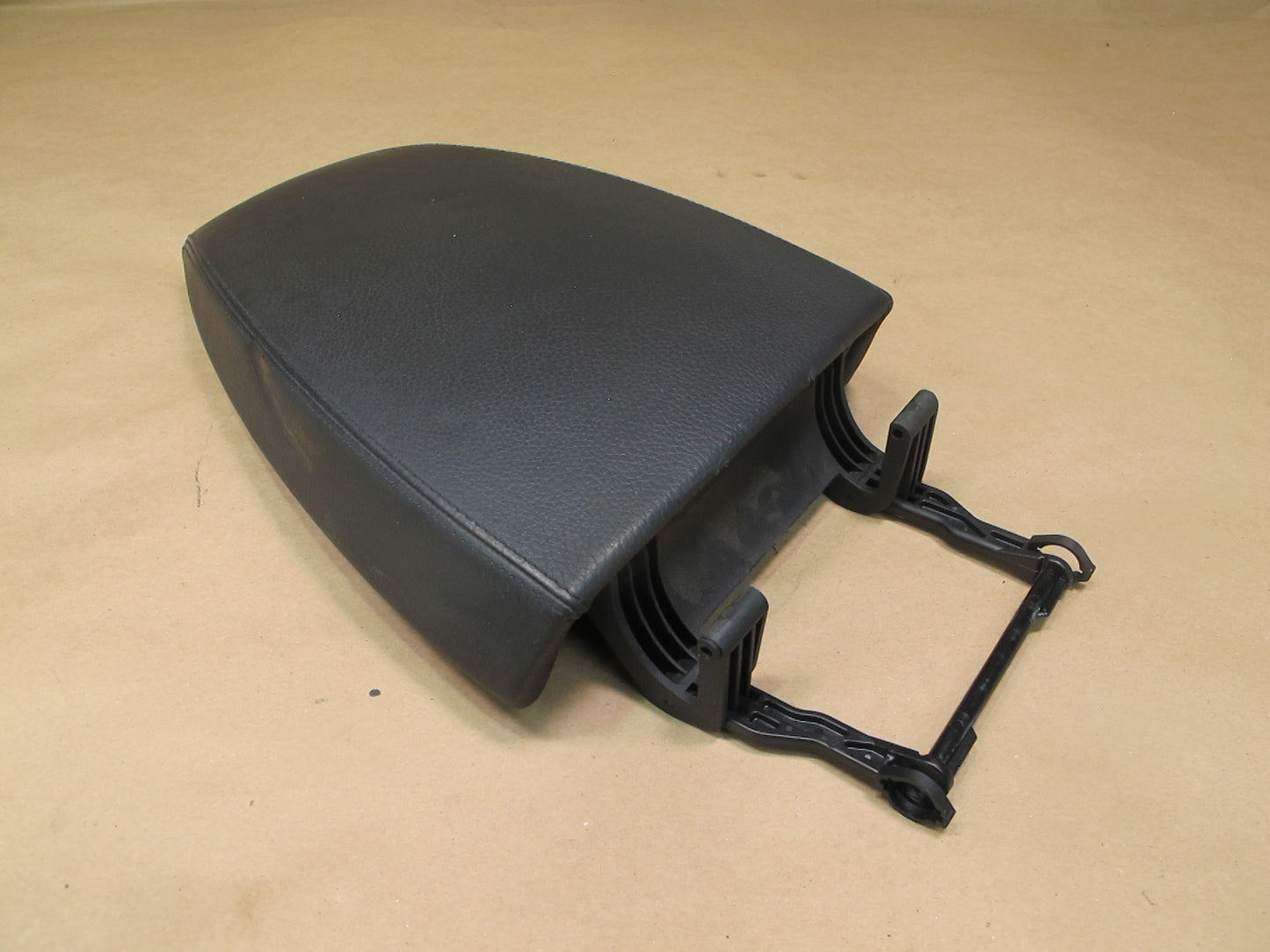 06-10 BMW E63 E64 Center Console Front Armrest Cover Leather Black OEM