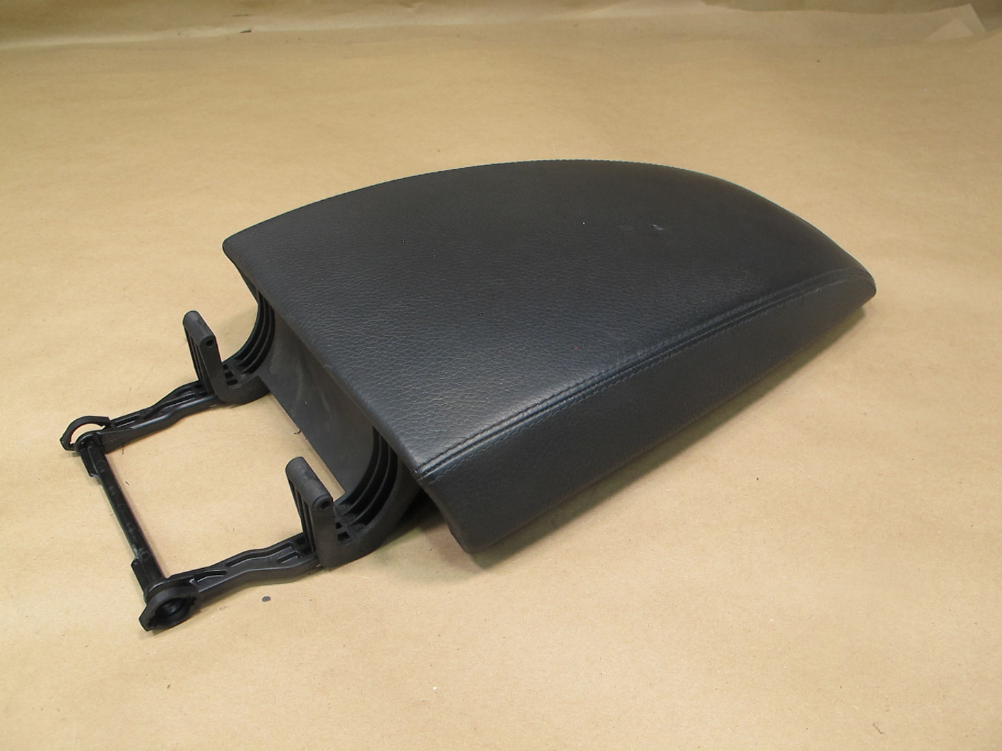 06-10 BMW E63 E64 Center Console Front Armrest Cover Leather Black OEM