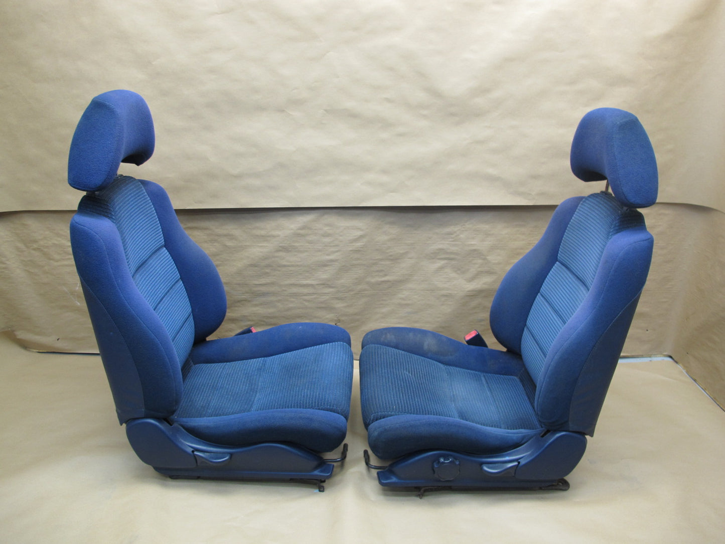 91-95 Toyota SW21L MR2 Set of 2 Front Left & Right Cloth Seat OEM