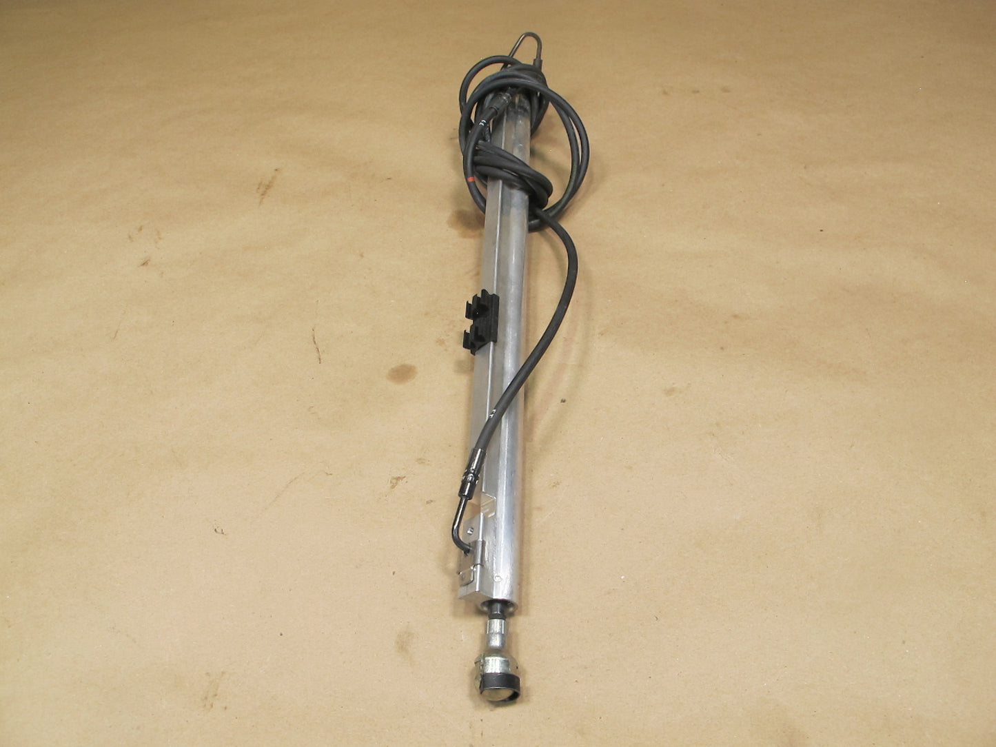 06-10 BMW E64 Convertible Rear Left Folding TOP Roof Hydraulic Cylinder OEM